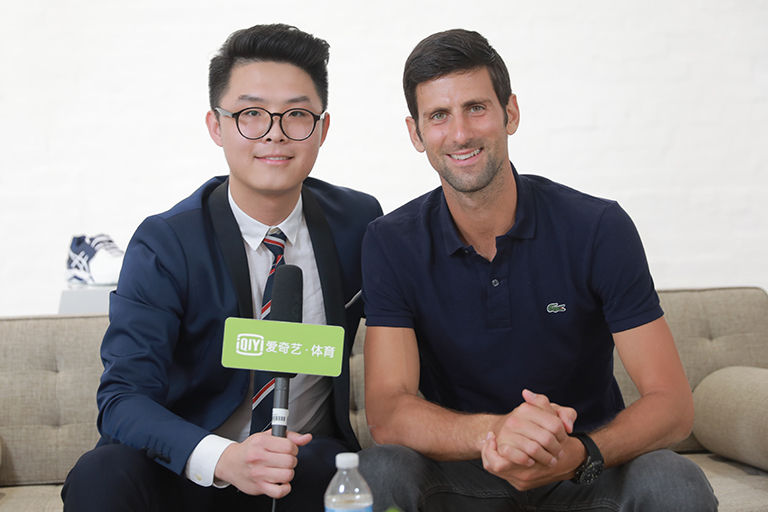Liu interviews former world No. 1 Novak Djokovic in Melbourne before the 2018 Australian Open.