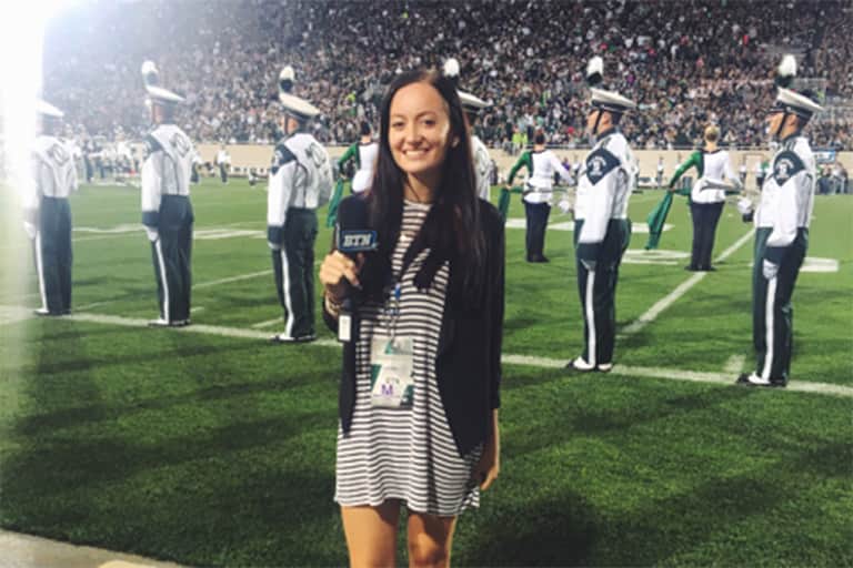 Madeline Stamm reporting for the Big Ten Network during a MSU football game.