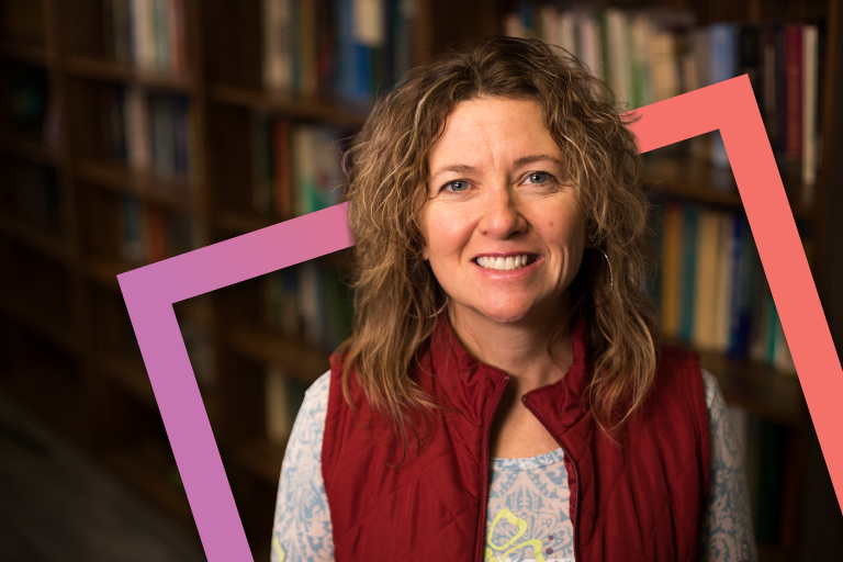 Study examines how financial incentives shape social norms and behavior 